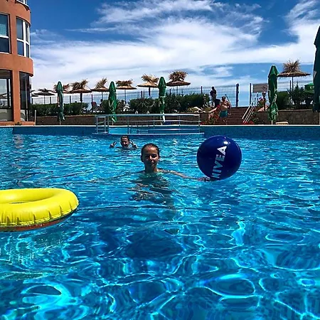 Complex Relax Hotel 3*